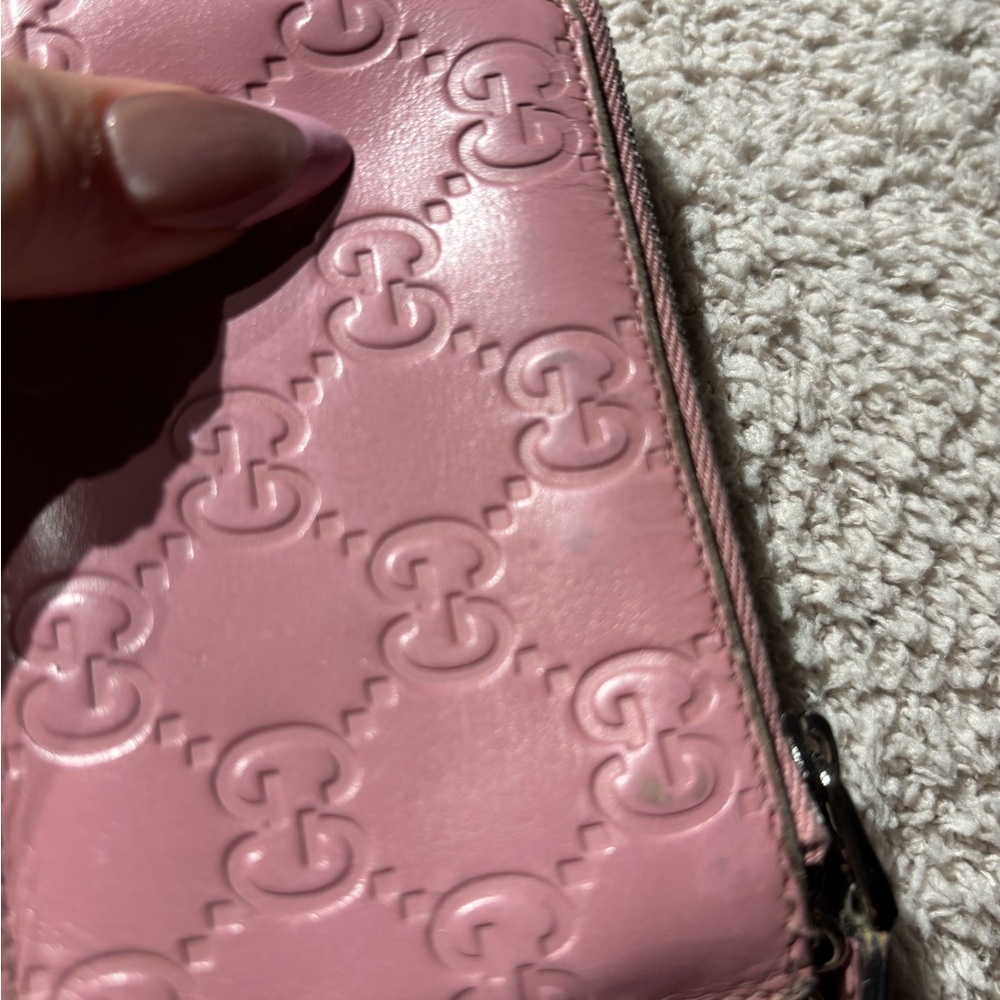 Gucci Guccisima Leather Key Holder Card/Coin Case
Pink Silver - Picture 5 of 16